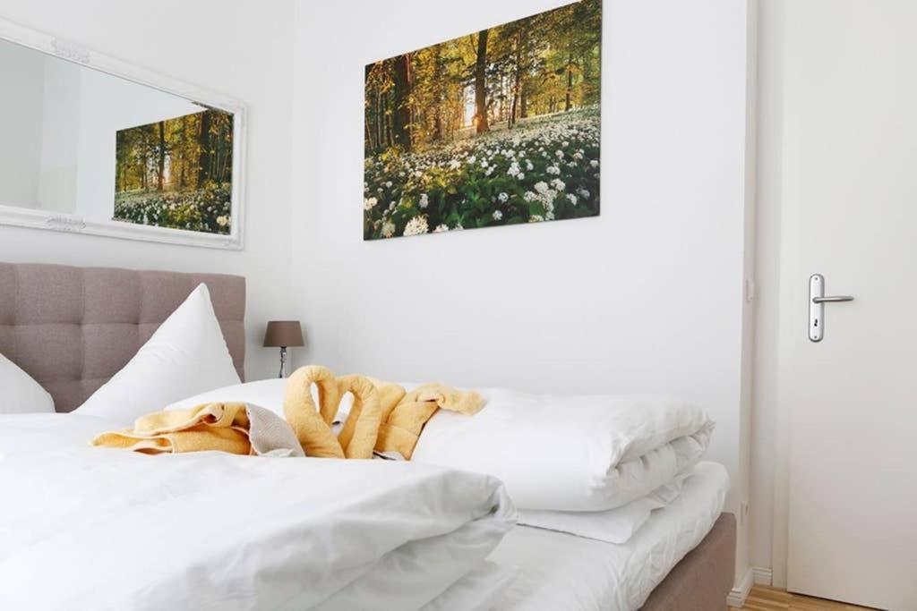 Sc 06 By Rockchair Apartments L Superhost Status L 4 Bedrooms Boxspringbeds 2 Bathrooms Balcony Elevator - Cozy Family & Business Flair Welcomes You! Berlin Kültér fotó