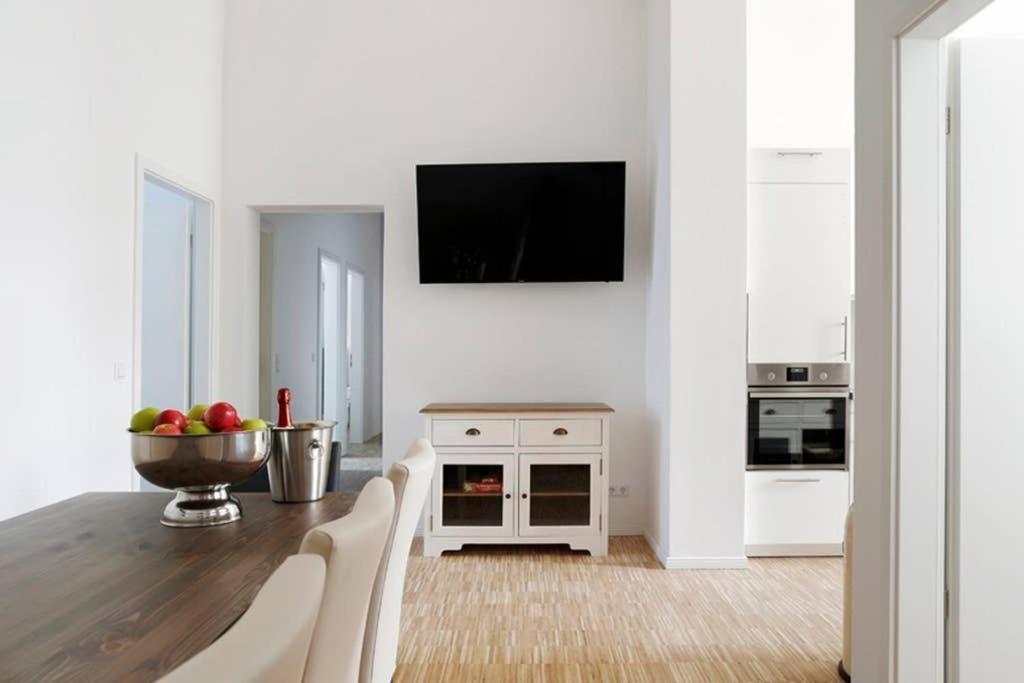 Sc 06 By Rockchair Apartments L Superhost Status L 4 Bedrooms Boxspringbeds 2 Bathrooms Balcony Elevator - Cozy Family & Business Flair Welcomes You! Berlin Kültér fotó